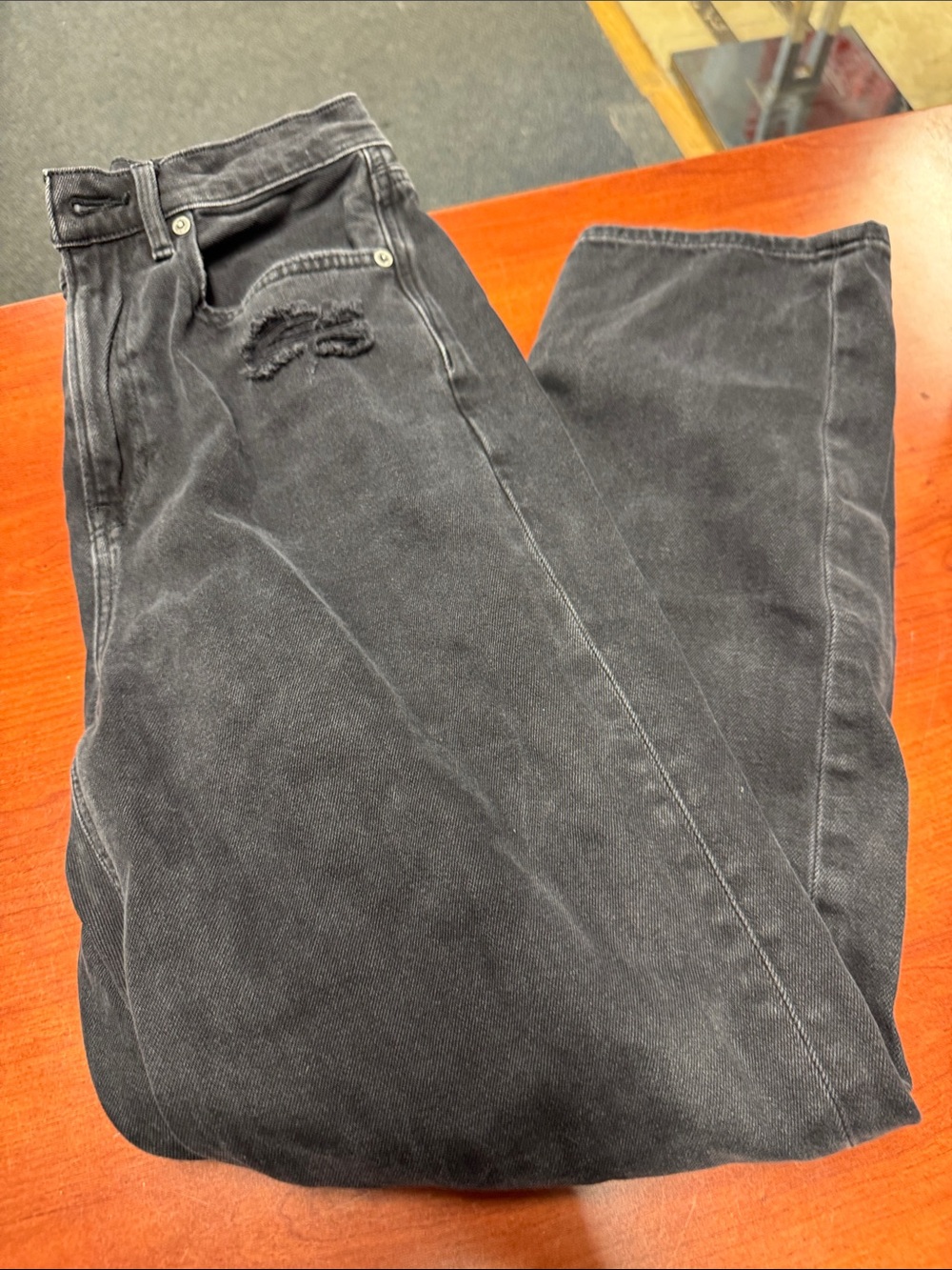 American eagle 90s boyfriend jeans size 8 // 100141